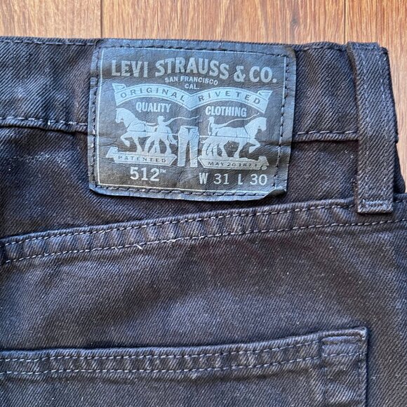 Ripped Levi's Men's slim taper black size 31 x30 - Picture 4 of 6